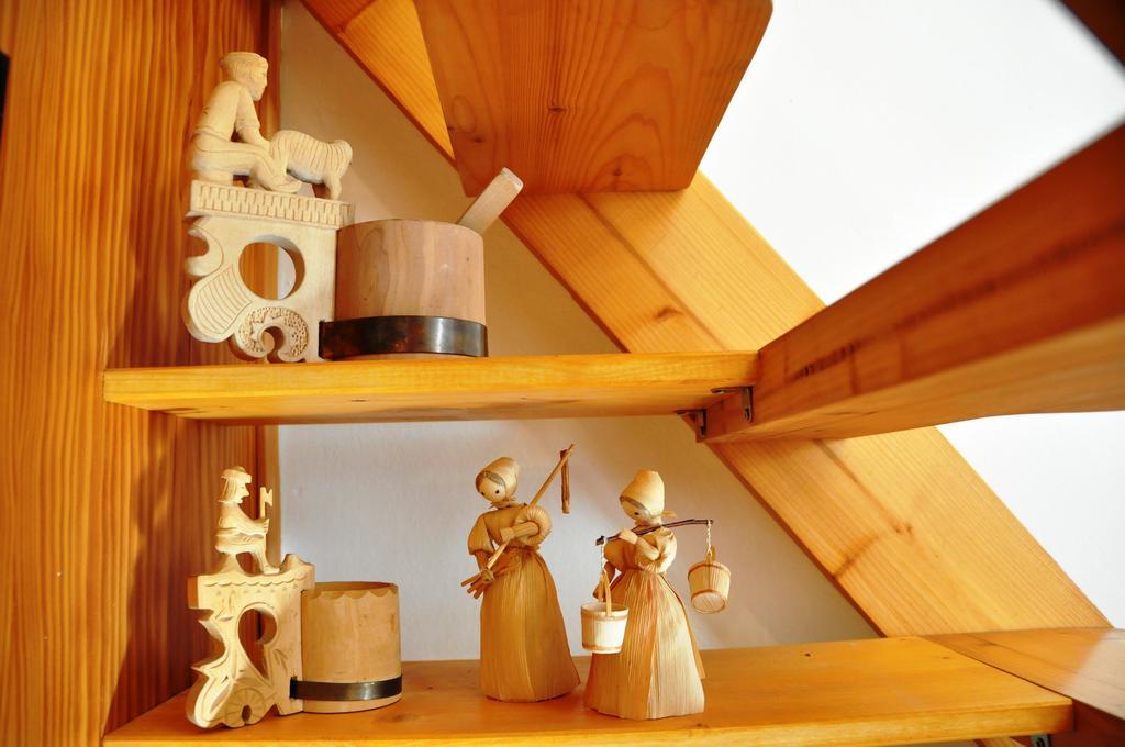 Traditional Slovak Apartment ブラチスラヴァ エクステリア 写真