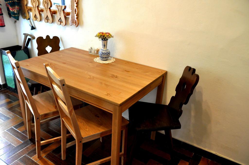 Traditional Slovak Apartment ブラチスラヴァ エクステリア 写真