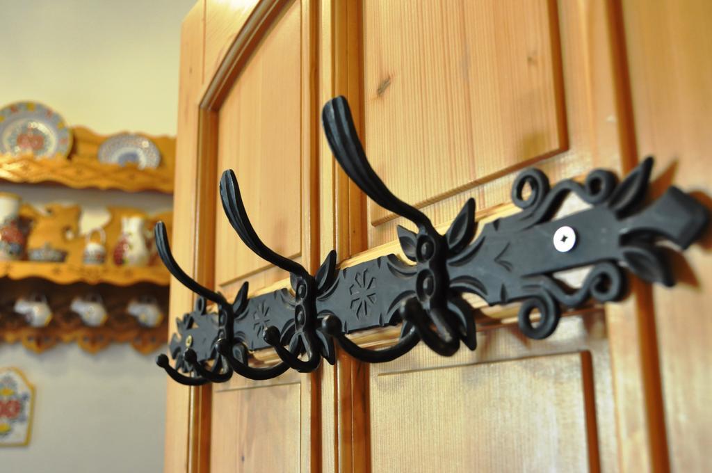 Traditional Slovak Apartment ブラチスラヴァ エクステリア 写真