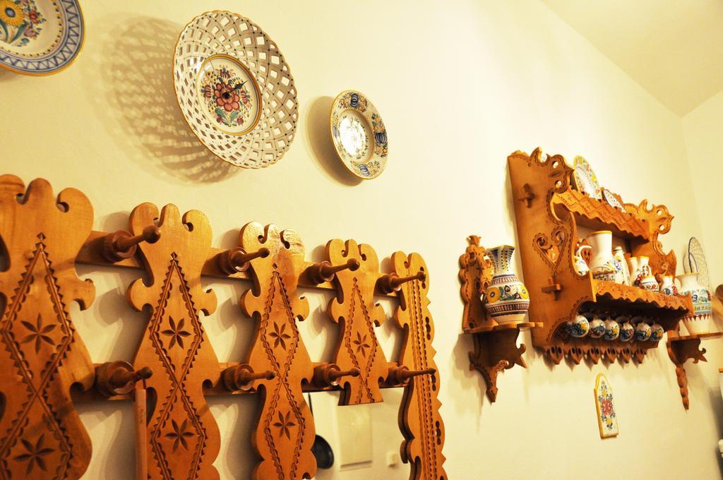 Traditional Slovak Apartment ブラチスラヴァ エクステリア 写真