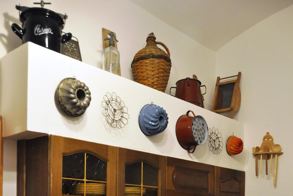 Traditional Slovak Apartment ブラチスラヴァ エクステリア 写真